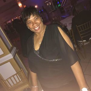 Meet your Posher, Sharon